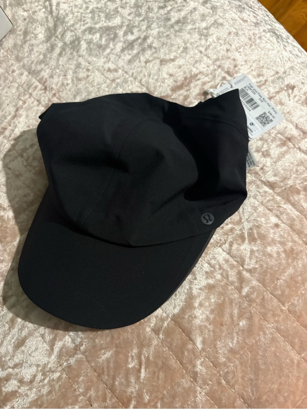 Lululemon athletica black Fast and Free Run Hat with Ponytail